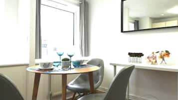 غرفة لتناول الطعام