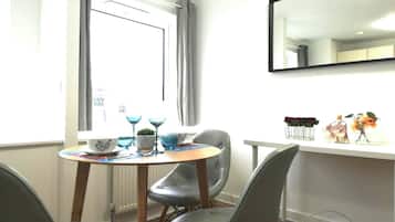 غرفة لتناول الطعام