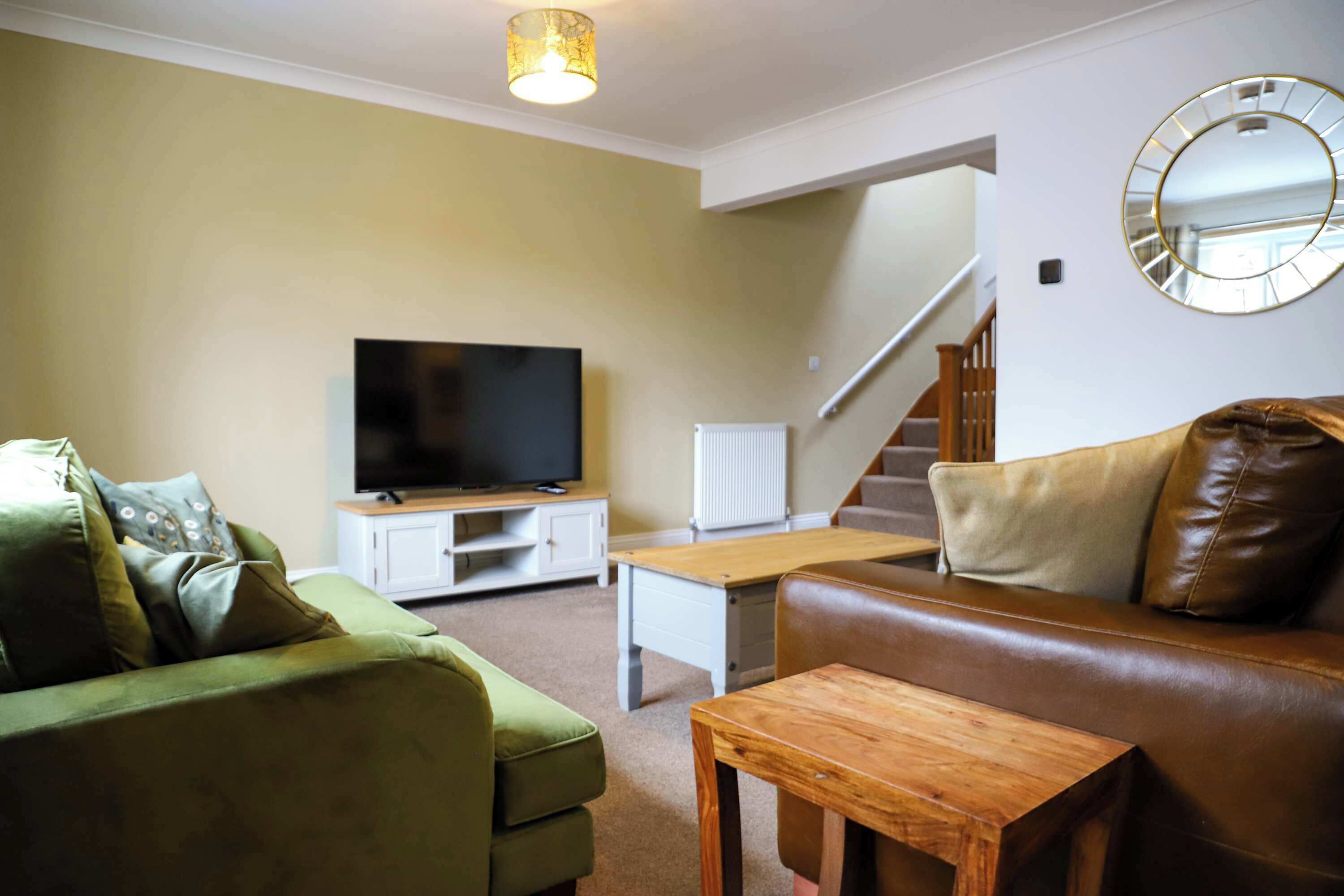 TV, fireplace, offices