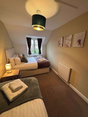 2 Schlafzimmer, Bügeleisen/Bügelbrett, WLAN, Bettwäsche