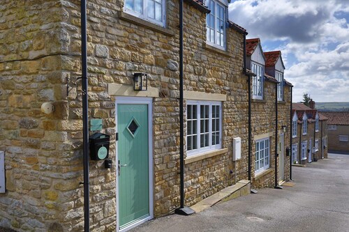 Dandelion Cottage - a gorgeous family cottage