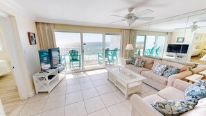 TV - Beach House 602A Gulf Front 2 BR Stunning Views and Seasonal Beach Service (Miramar Beach)