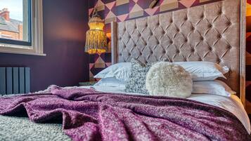 2 bedrooms, iron/ironing board, Internet, bed sheets