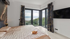 4 Schlafzimmer, Bügeleisen/Bügelbrett, WLAN, Bettwäsche