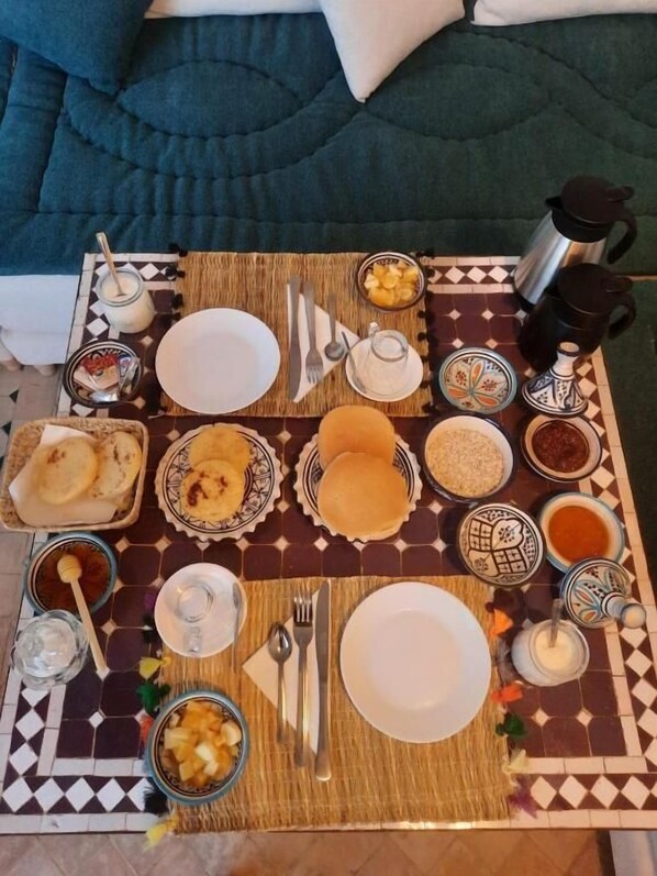 Breakfast meal