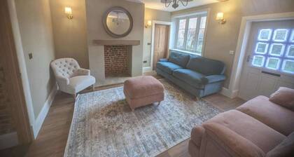 Norfolk Oasis - Modern 2-bed Apartment