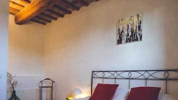 Biệt thự | 1 phòng ngủ, trang bị nội thất với thiết kế riêng biệt