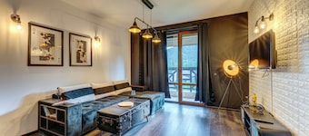BlackBox Studio
Charming 1-bedroom apartment in enchanting Pamporovo with WiFi