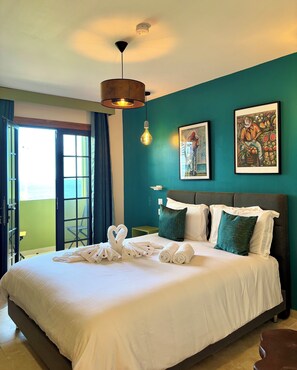 Dobbeltrom, balkong | Strykejern/-brett, wi-fi (inkludert) og sengetøy