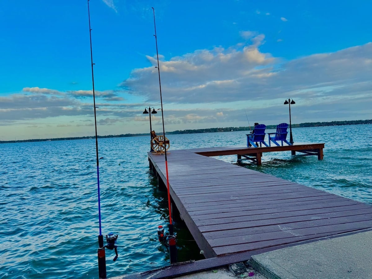 Photo 4 of Lakefront Oasis