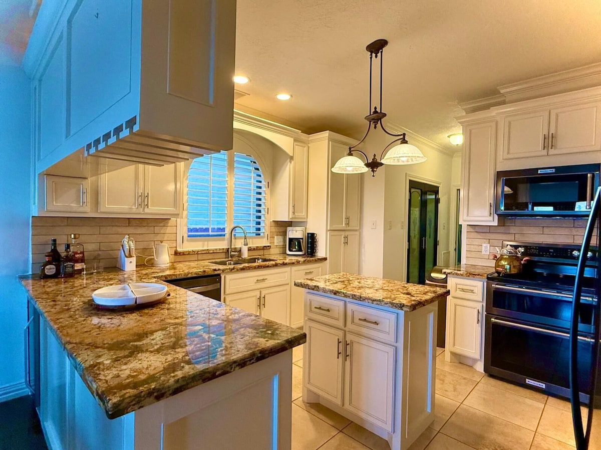 Photo 38 of Lakefront Oasis