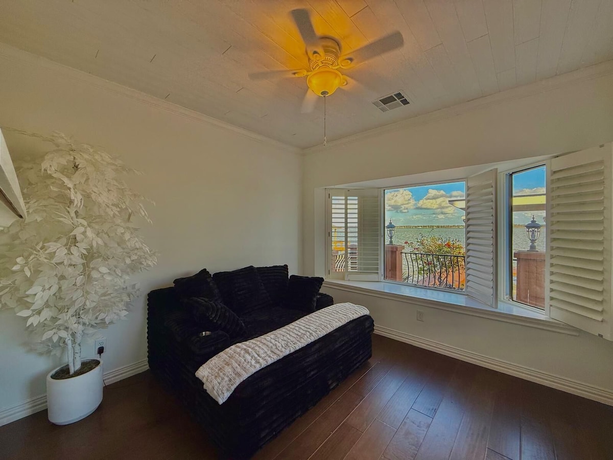 Photo 25 of Lakefront Oasis