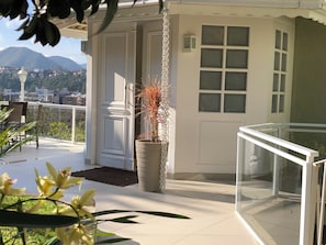 Property grounds - COZY HOUSE WITH POOL AND COMPLETE LEISURE. (Agriões Teresópolis)