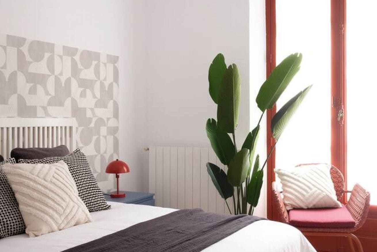 3 slaapkamers, een strijkplank/strijkijzer, gratis wifi, beddengoed