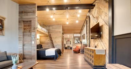 Northwoods Escape | On The Trails | Harris Inn #1