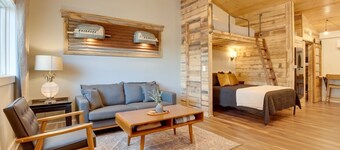 The Harris Inn – Unit 2 | Tomahawk WI | On the Trails