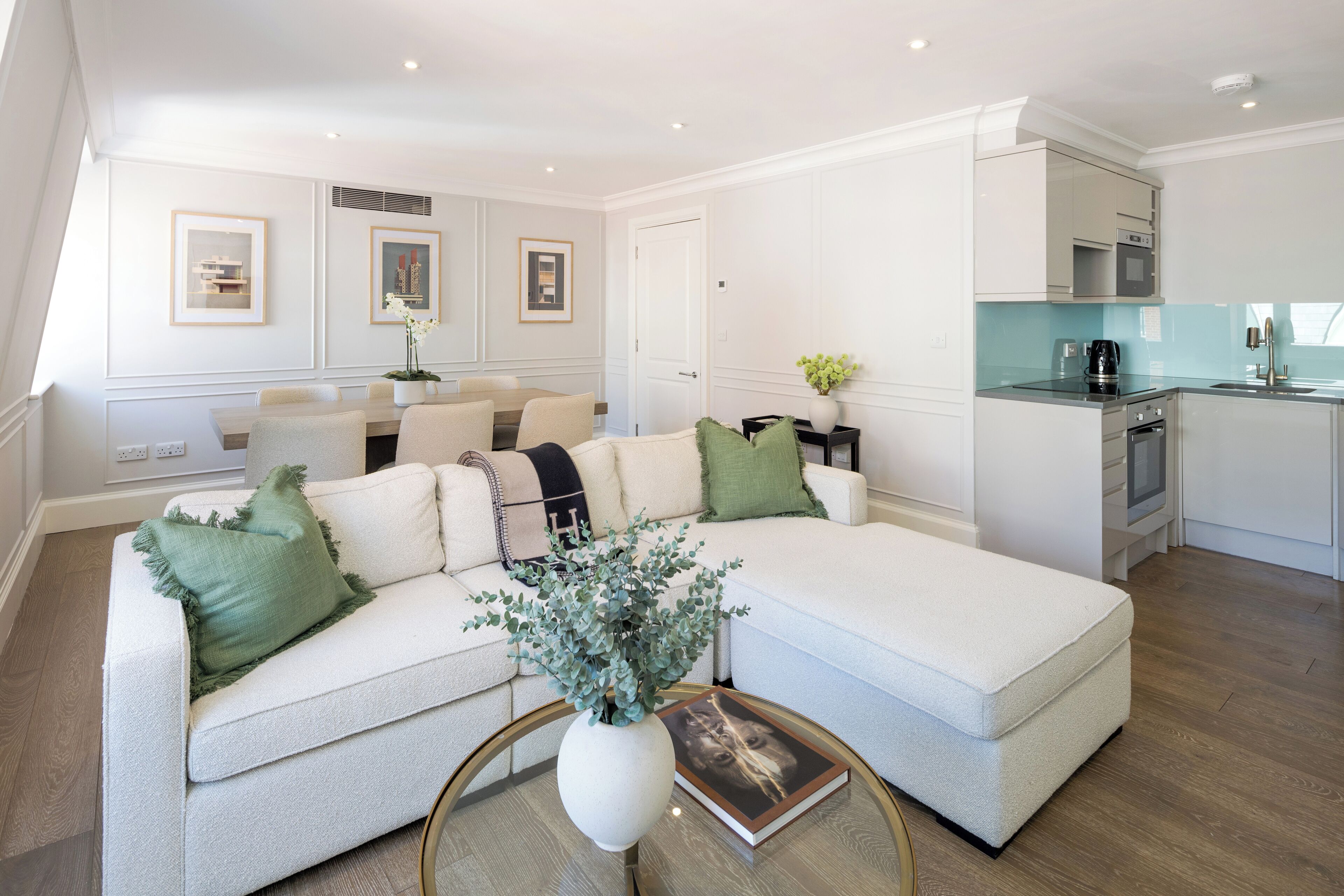 Egyptian cotton sheets, premium bedding, down duvets, in-room safe