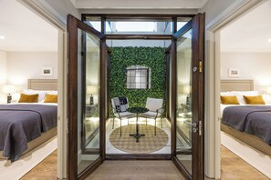 Deluxe Apartment, 4 Bedrooms | Terrace/patio