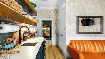Smart TV, fireplace, books