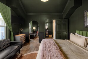 1 soverom, strykejern/-brett, wi-fi og sengetøy