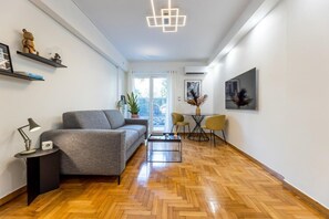 Apartment | 1 bedroom - Bright and Stylish Apartment in Palaio Faliro (Palaio Faliro)
