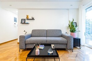Apartment | 1 bedroom - Bright and Stylish Apartment in Palaio Faliro (Palaio Faliro)