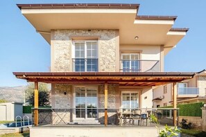 Iron/ironing board, free WiFi, bed sheets - Likya Karya Villaları (Koycegiz)