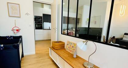 Liberté - Large apartment for 4 people with parking Lille Center