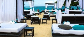 2-Bedroom Luxury Villa in Lovely Puerto Plata with AC, WiFi sleeps 8!