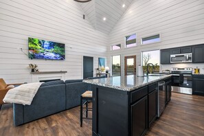 Interior - Cozy River Getaway W/ Heated Pool, Pool Table, Kayaks, Fishing | EV (Broken Bow)