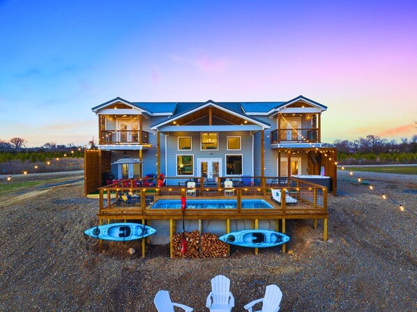 Exterior - Cozy River Getaway W/ Heated Pool, Pool Table, Kayaks, Fishing | EV (Broken Bow)