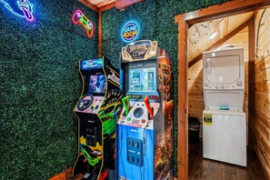 Spielezimmer