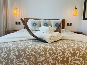 1 bedroom, iron/ironing board, Internet, bed sheets
