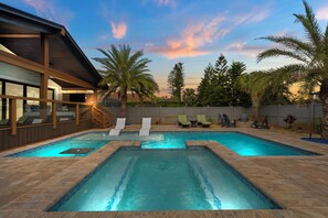 Outdoor pool, a heated pool - Luxurious "Villa Nella" (Naples)