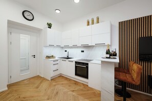 Luxury Apartment | Private kitchen | Electric kettle