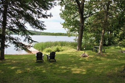 Sunset Haven in tranquil Remer with AC, WiFi. Enjoy a peaceful getaway!