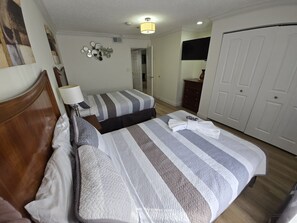 2 bedrooms, desk, iron/ironing board, travel cot