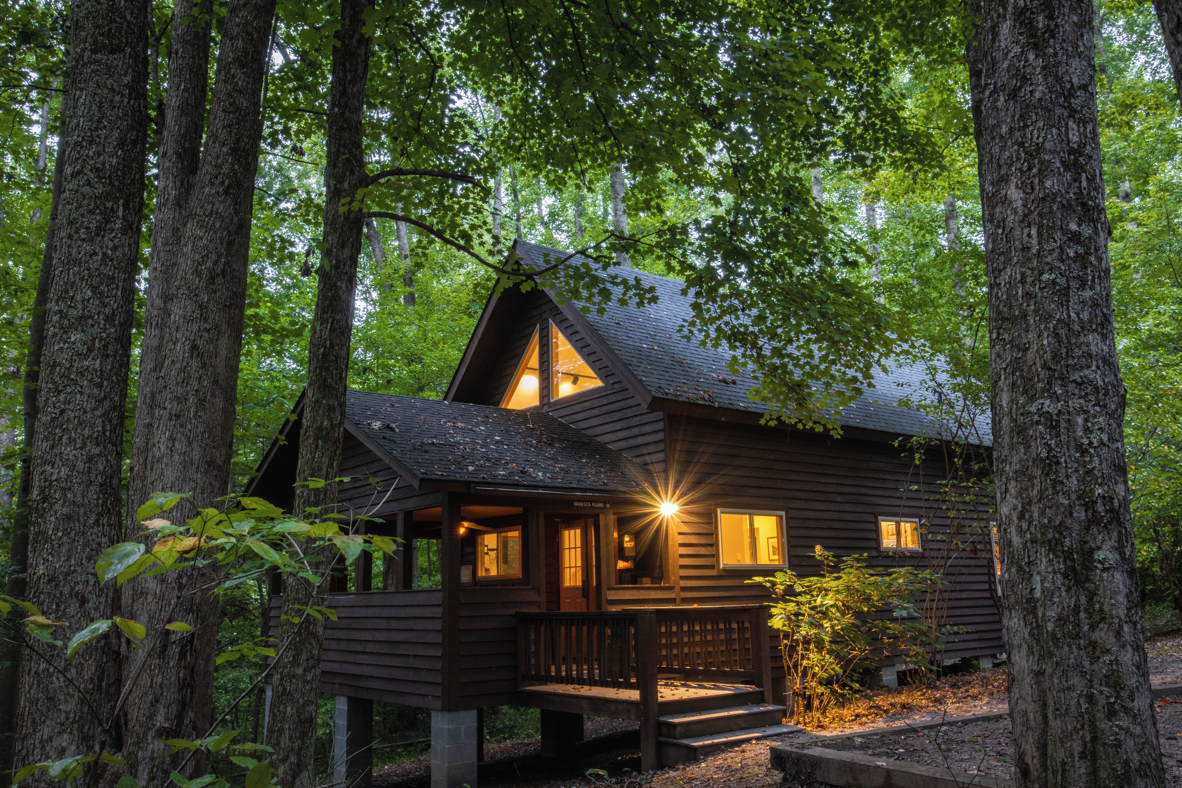 واي فاي مجانًا وملاءات أسرّة