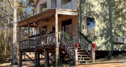 Hidden Oaks Comfy Cabin #7