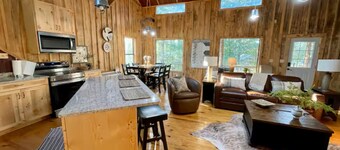 Hidden Oaks Cozy Cabin #5