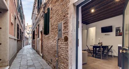 I Quattro Mori by Wonderful Italy