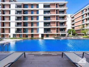 Pool - Luxury Design & Stunning Views in Dubai Hills (Dubai)