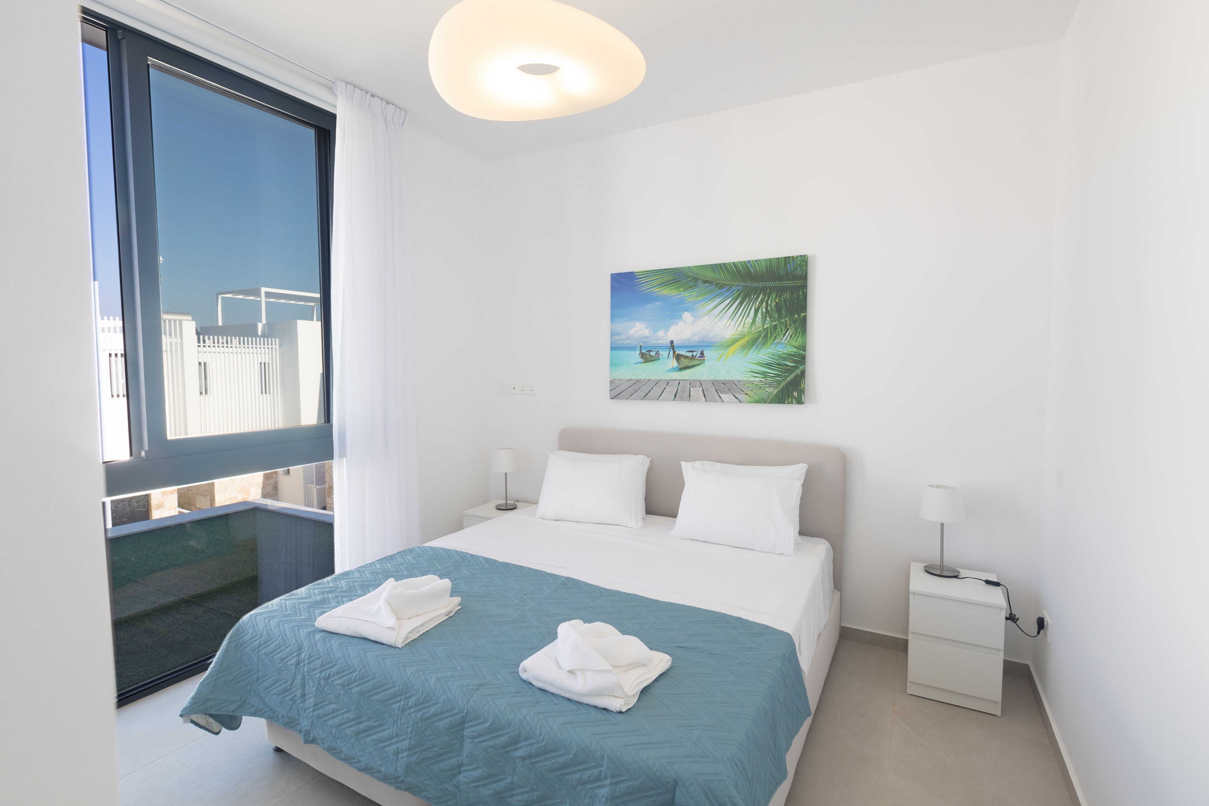 4 bedrooms, iron/ironing board, travel crib, internet