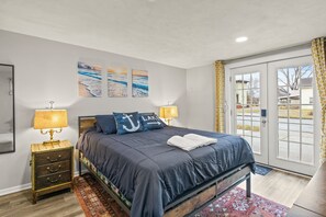 6 bedrooms, internet - Walk to state park, 6bed,Hot tub (Watkins Glen)