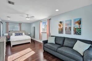 6 sovrum, strykjärn/strykbräda, gratis wi-fi och sängkläder