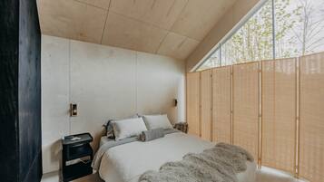 Cabin, 3 Bedrooms, Balcony, Mountain View | 2 bedrooms