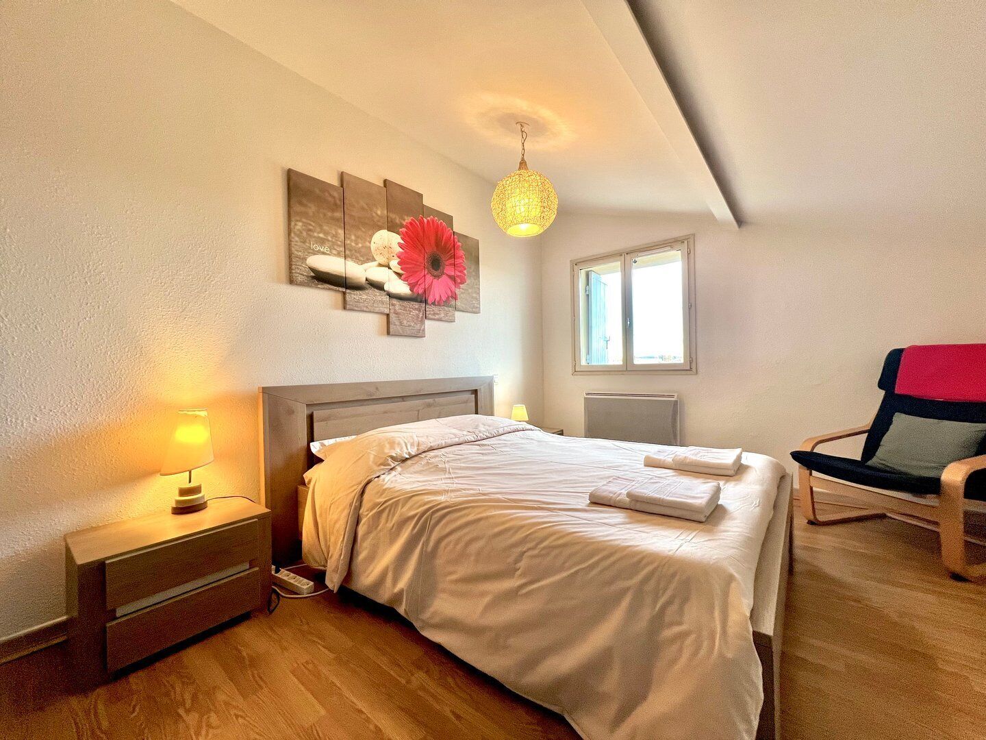 3 間睡房、熨斗/熨衫板、上網、床單