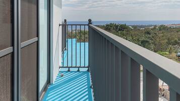 Family Room with Balcony | Balcony