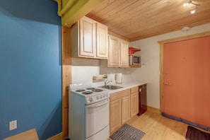 Apartment, 1 Bedroom, Smoking, Fireplace | Interior - Mt Baker Lodging Condo - Perfect for Smaller Families on the Go (Deming)