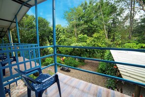 Classic Double Room, Balcony, Garden View